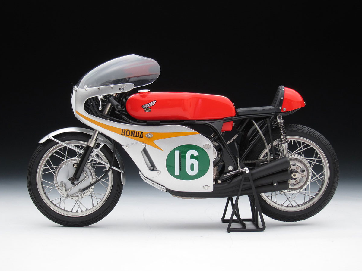 GPレーサー 14113 プラモデル  12オートバイシリーズ Honda RC166  正規販売店 タミヤ 1  返品種別B